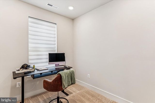 112 GLASS LN, Baltimore, MD 21230