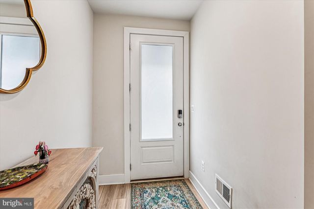 112 GLASS LN, Baltimore, MD 21230