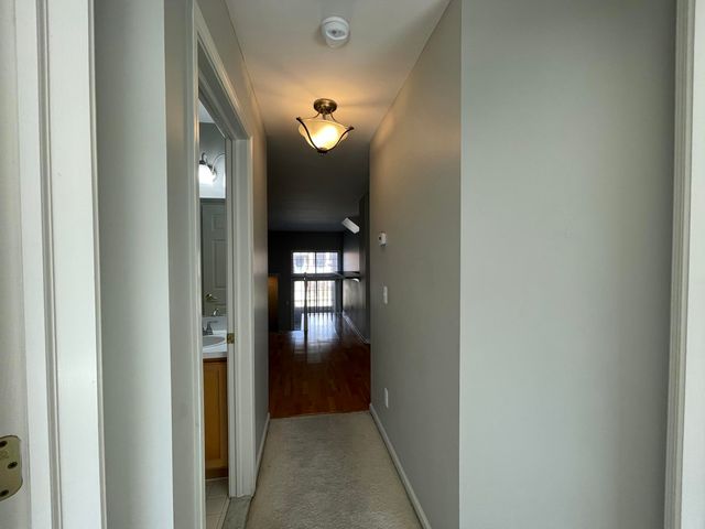 2838 Barclay Way, Ann Arbor, MI 48105