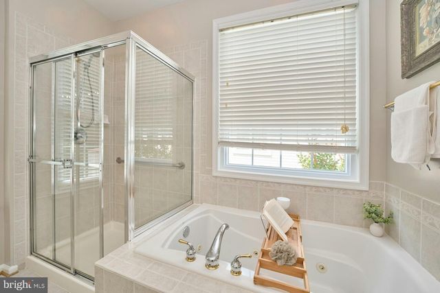 6340 AVINGTON PL, Gainesville, VA 20155