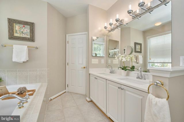 6340 AVINGTON PL, Gainesville, VA 20155