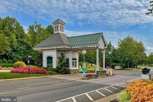 6340 AVINGTON PL, Gainesville, VA 20155