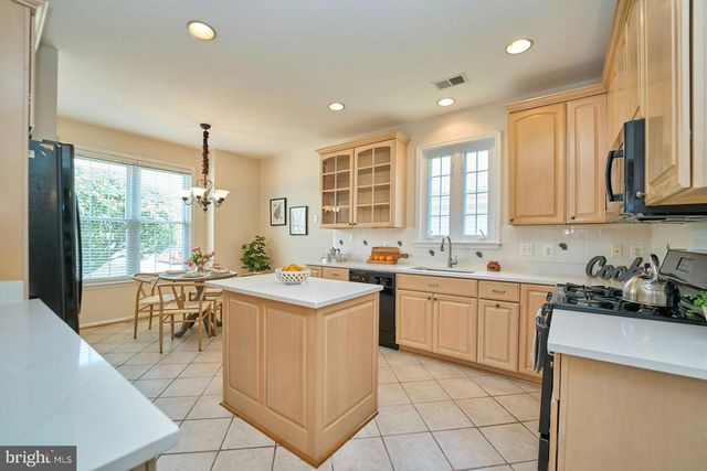 6340 AVINGTON PL, Gainesville, VA 20155