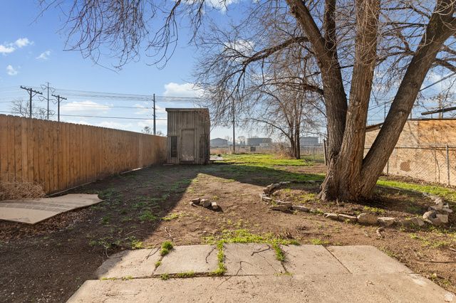 1461 W SUNSET AVE, West Valley City, UT 84119