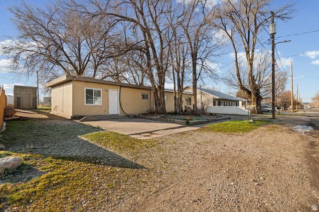 1461 W SUNSET AVE, West Valley City, UT 84119