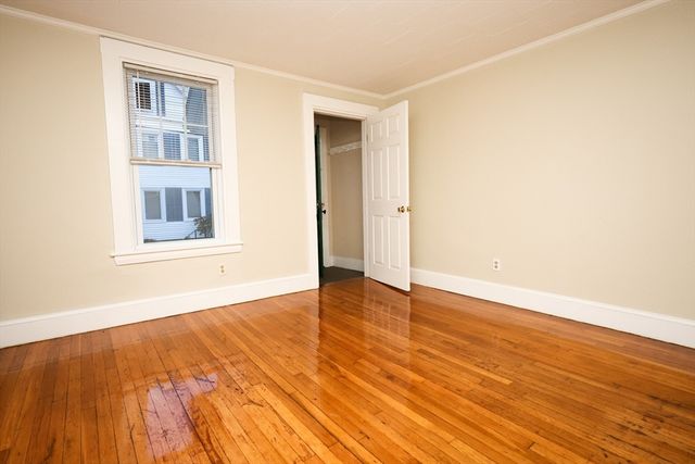 32 Sheppard Ave 32, Braintree, MA 02184