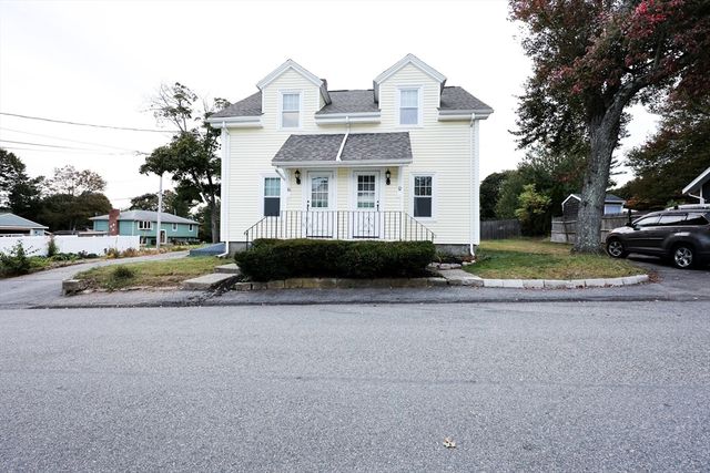 32 Sheppard Ave 32, Braintree, MA 02184