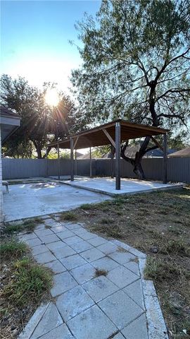 2613 Umbrellabird Avenue, Mcallen, TX 78504