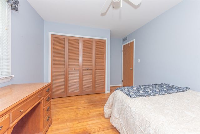 9547 Crestline Drive, Pinckney, MI 48169