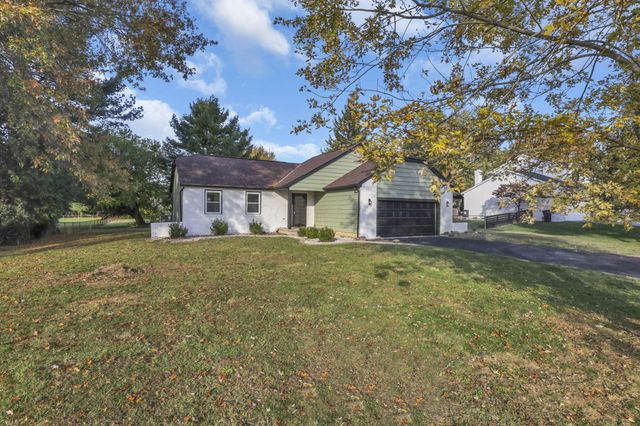 11715 Village Drive, Pickerington, OH 43147