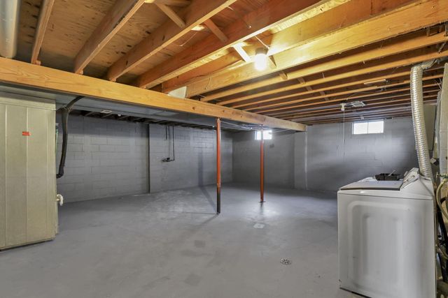 11715 Village Drive, Pickerington, OH 43147