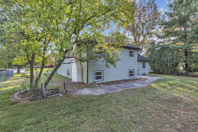 11715 Village Drive, Pickerington, OH 43147