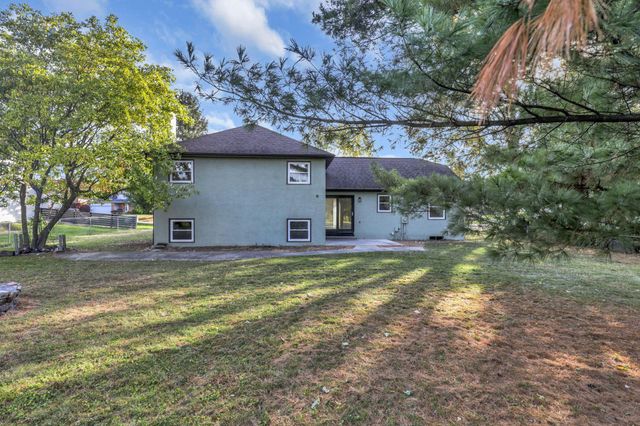 11715 Village Drive, Pickerington, OH 43147