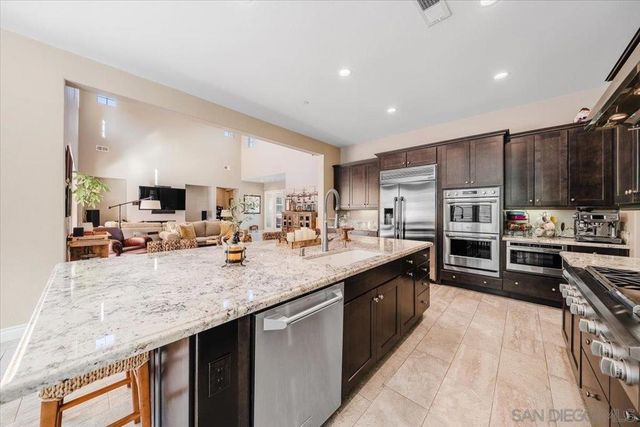 541 Ledge, San Marcos, CA 92078