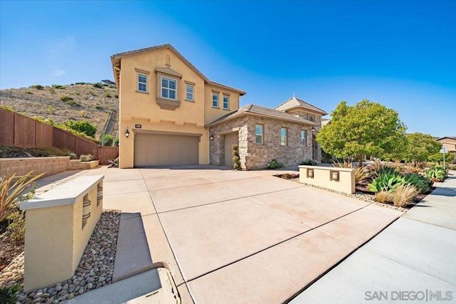 541 Ledge, San Marcos, CA 92078
