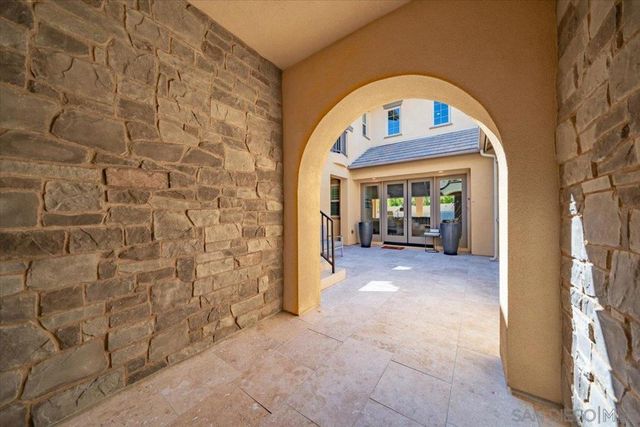 541 Ledge, San Marcos, CA 92078