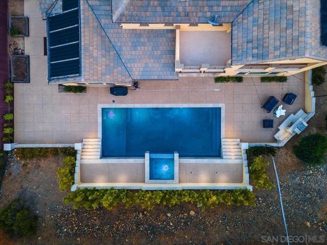 541 Ledge, San Marcos, CA 92078