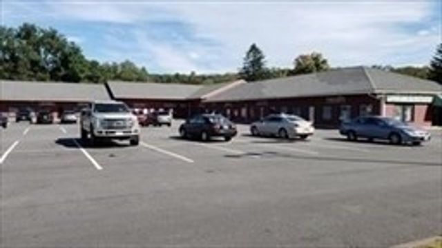 1240 Park St B, Palmer, MA 01069