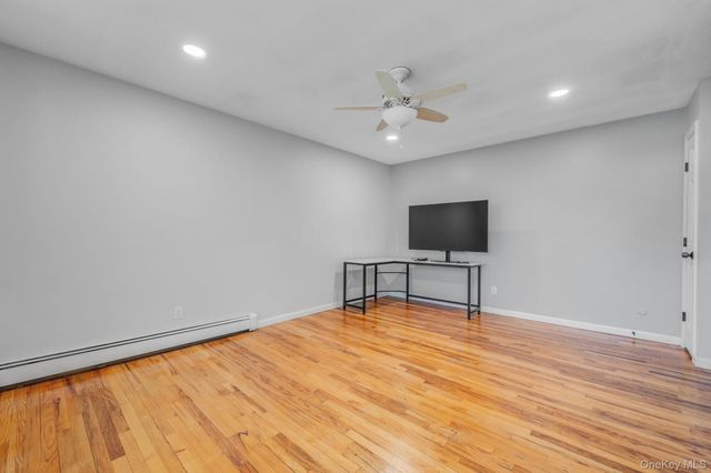 41 Arch Lane 2B, Islip, NY 11751