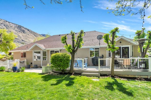 527 N 1180 E, Pleasant Grove, UT 84062