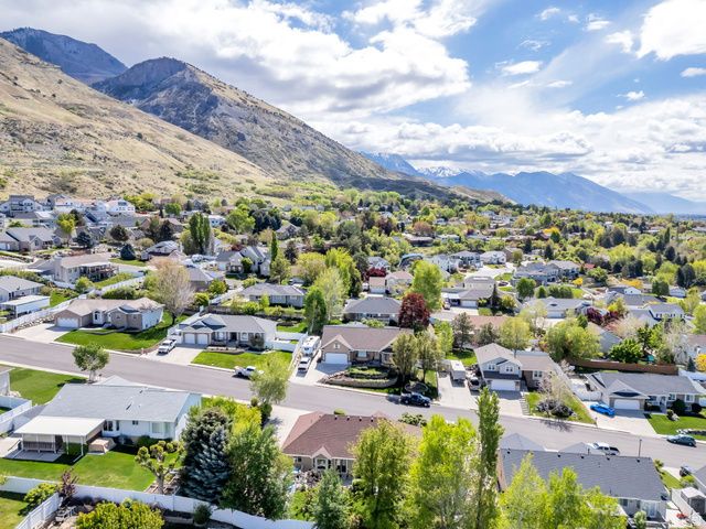 527 N 1180 E, Pleasant Grove, UT 84062