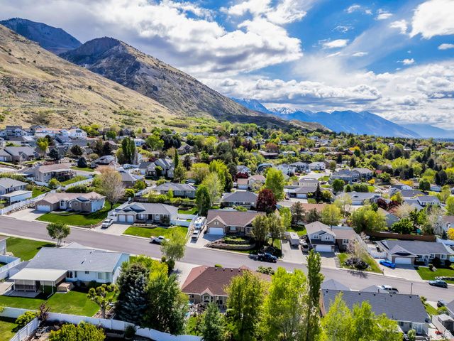527 N 1180 E, Pleasant Grove, UT 84062