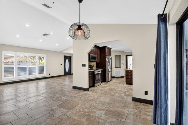 13808 Geranium Place, Wellington, FL 33414
