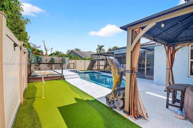 13808 Geranium Place, Wellington, FL 33414