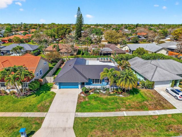 13808 Geranium Place, Wellington, FL 33414
