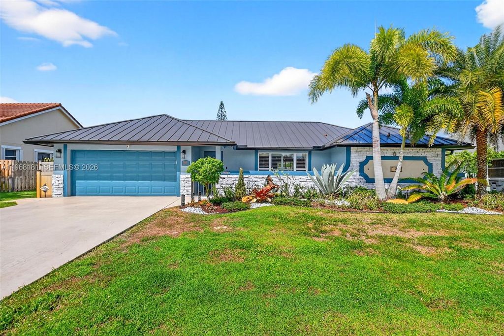 13808 Geranium Place, Wellington, FL 33414