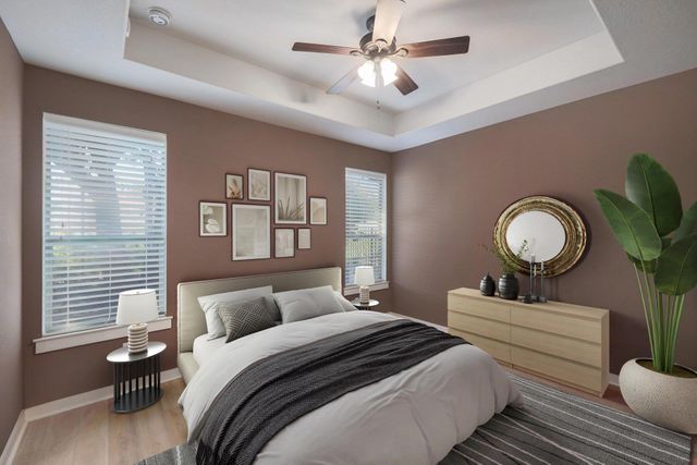 2001 Faro DR 37, Austin, TX 78741