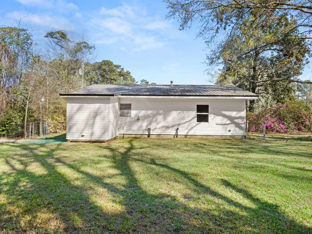245 Church St, Deridder, LA 70634