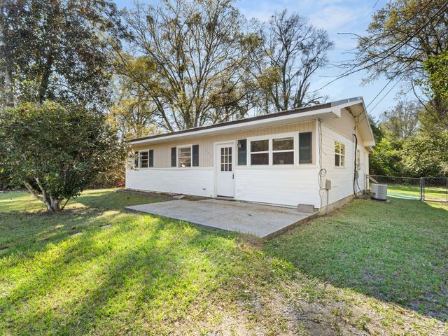 245 Church St, Deridder, LA 70634