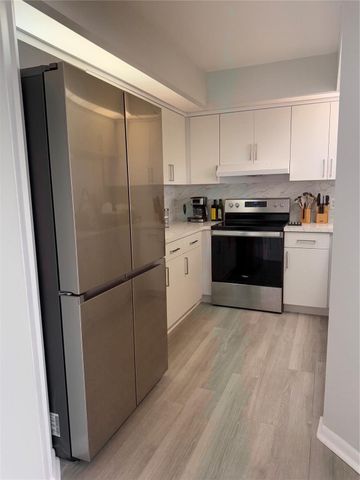 12850 SW 4th Court 203i, Pembroke Pines, FL 33027