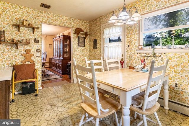 1059 MAPLE AVE, Glenside, PA 19038