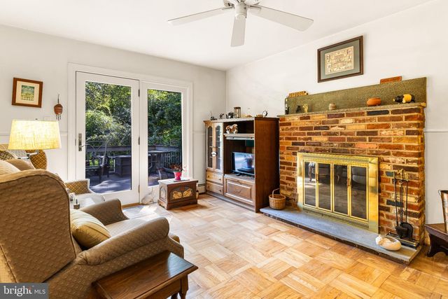 1059 MAPLE AVE, Glenside, PA 19038