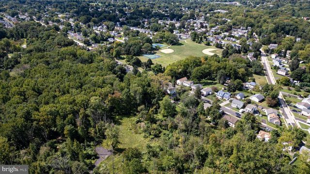 1059 MAPLE AVE, Glenside, PA 19038