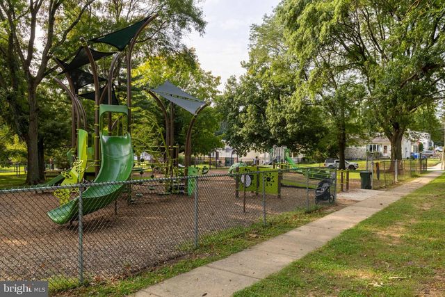 1059 MAPLE AVE, Glenside, PA 19038