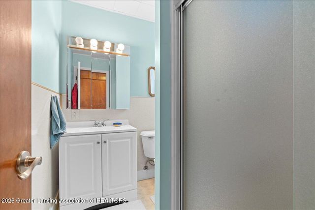 303 W Washington Street, Dewitt, MI 48820