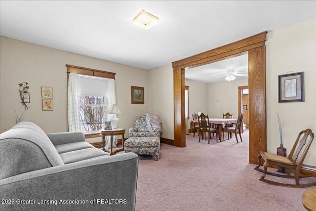 303 W Washington Street, Dewitt, MI 48820