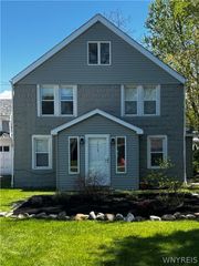 4519 Windsor, Hamburg, NY 14075