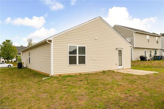 1150 Red Sage Road, Winston-salem, NC 27127