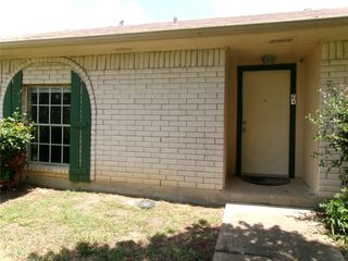 24 E Mountain Creek Court 13, Grand Prairie, TX 75052