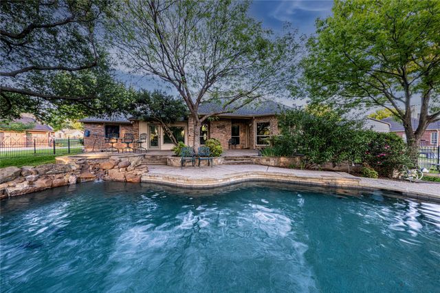 3943 Peregrine Point, Celina, TX 75009