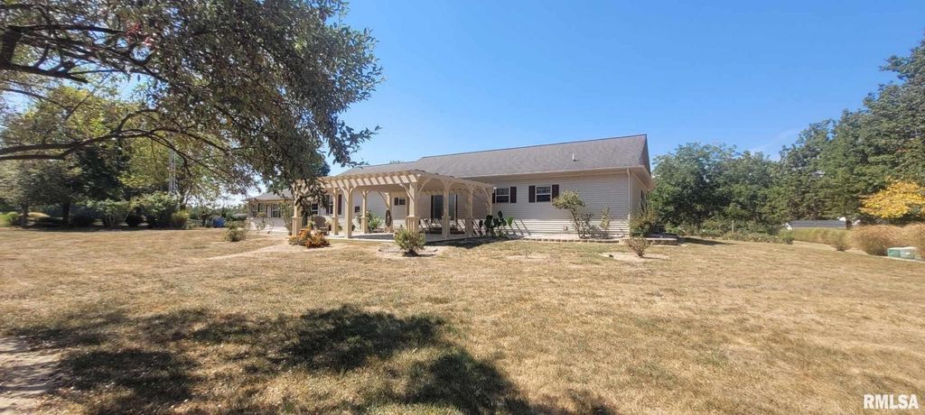 Image 22 of property listing at 1670 WOODS Lane, Centralia, IL 62801