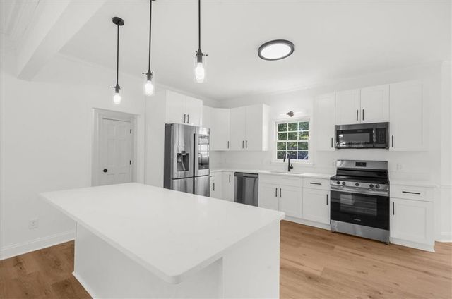 877 Jami Court, Lawrenceville, GA 30046
