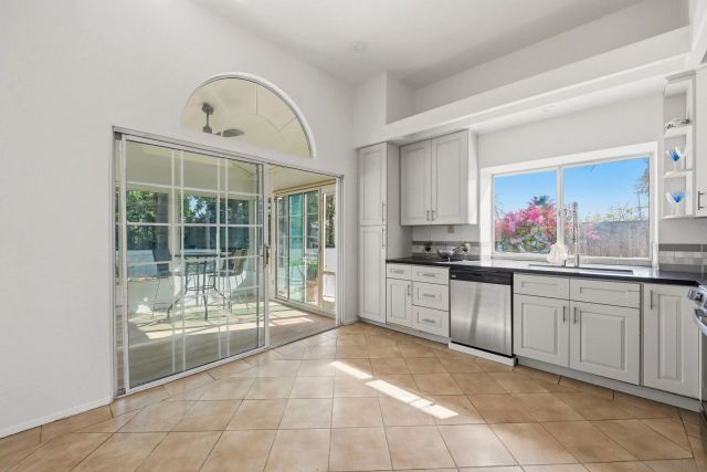 4290 Via Clemente, Oceanside, CA 92057