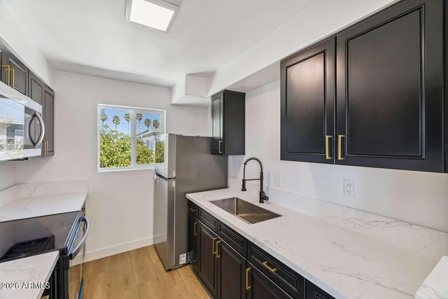2205 S MILL Avenue, Tempe, AZ 85282