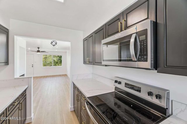 2205 S MILL Avenue, Tempe, AZ 85282