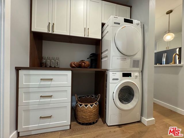 9005 Cynthia Street 214, West Hollywood, CA 90069